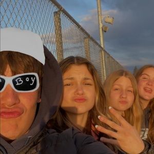 Meet your Posher, Wyatt